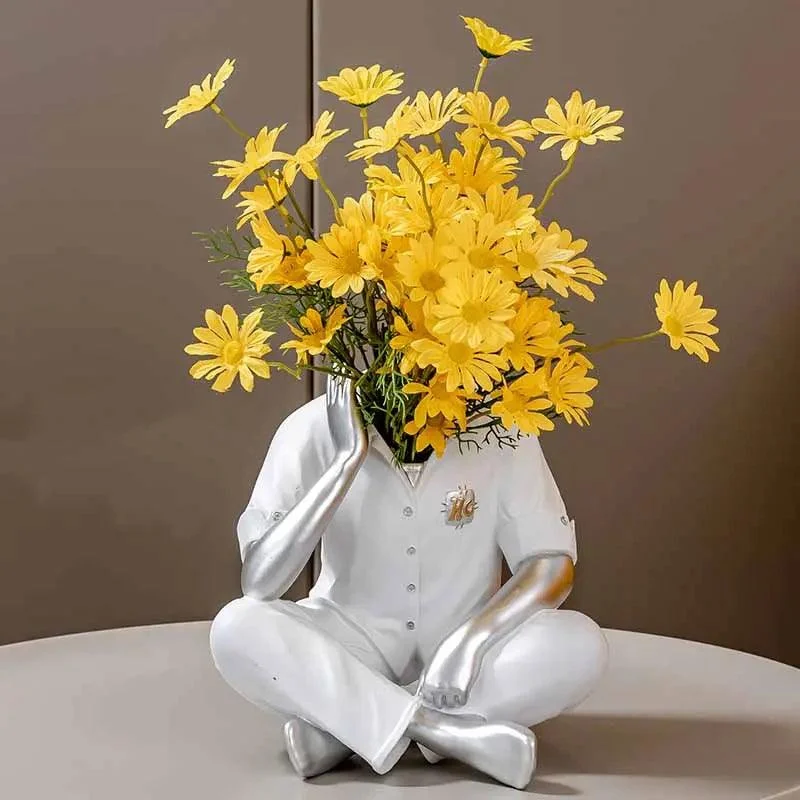 Thinker Vase - ISTANBULLU LTD