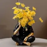 Thinker Vase Decorfaure