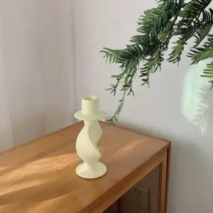 Twist Sculptural Candle Holder - ISTANBULLU LTD