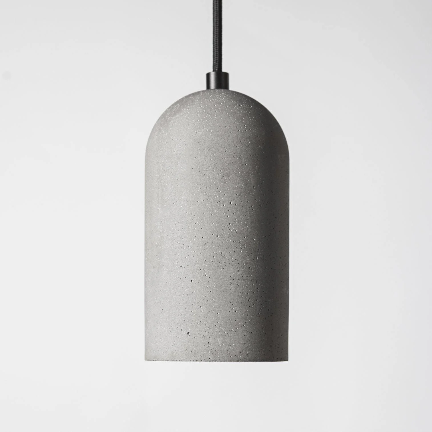 U Concrete Pendant 1 22a4dcf8 952f 4e01 9751 35cf8448ad34