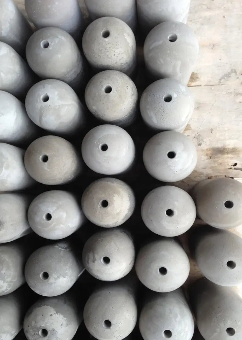U Concrete pendant 51 38633ad6 71b1 44fe 8dfe 5bedc32b6df8