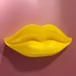 VibrantLipSculptureWallArt-Homeko7 VibrantLipSculptureWallArt Homeko7