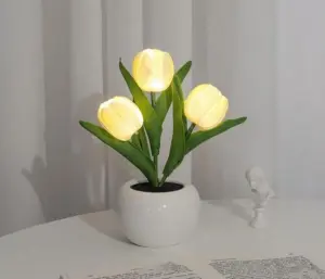 Vintage Aesthetic Tulip Table Lamp