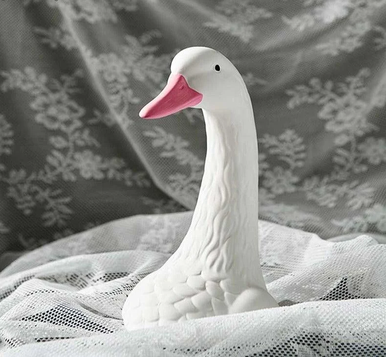 Vintage Ceramic Swan Vase - ISTANBULLU LTD