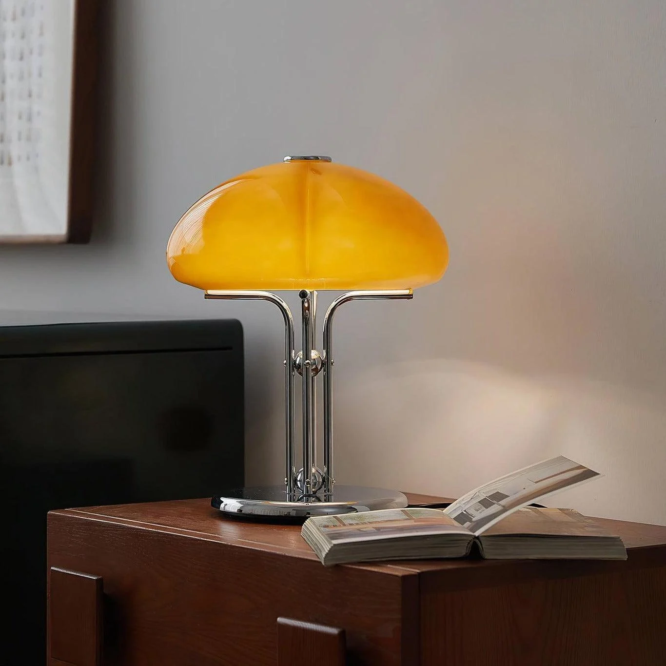 Vintage Bauhaus Table Lamp 22