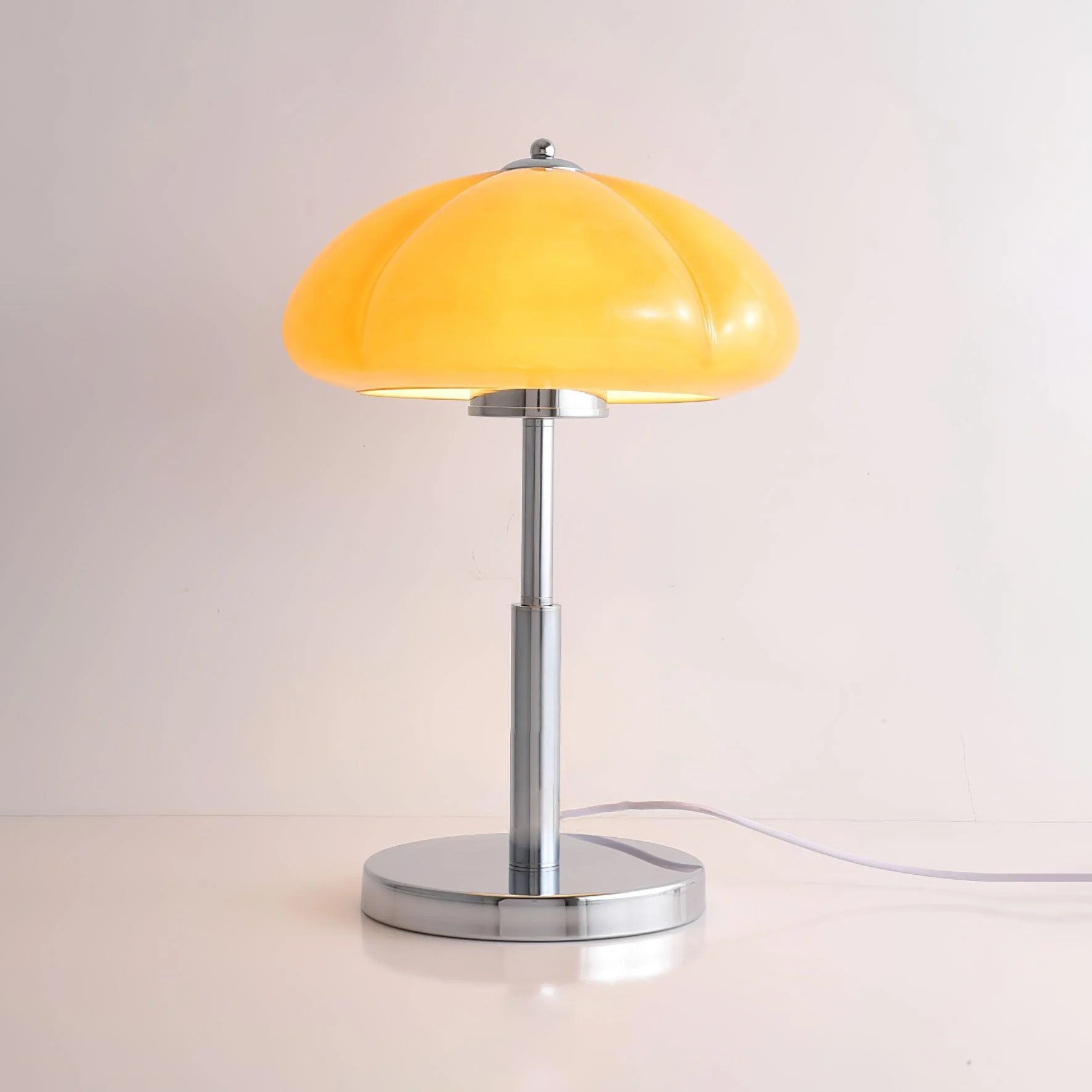 Vintage Bauhaus Table Lamp 8