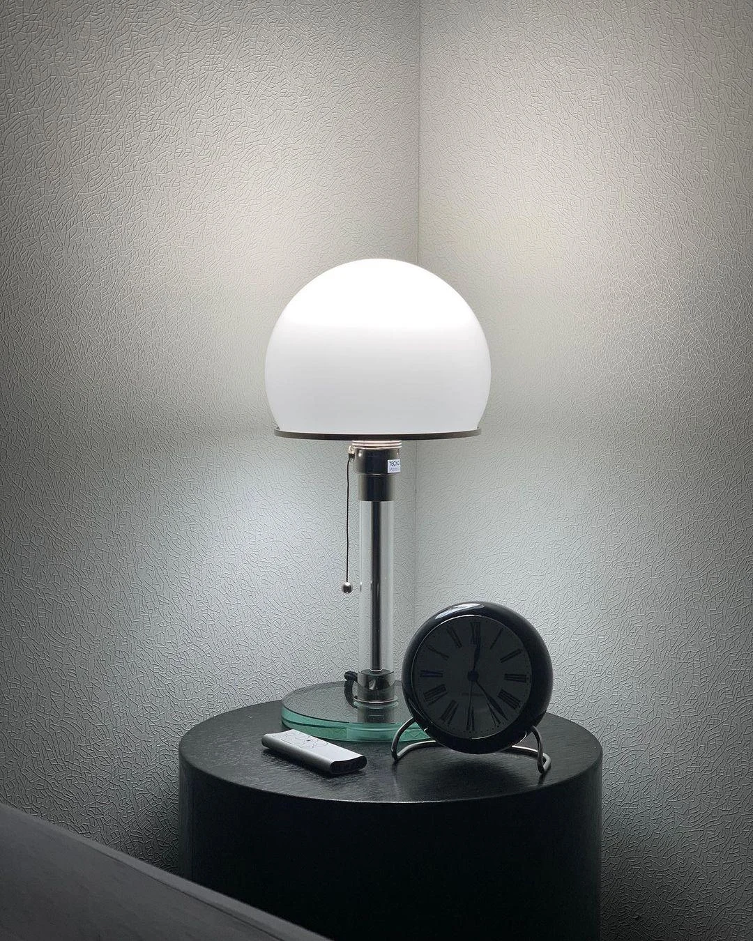 Wg 25 Gl Table Lamp 32