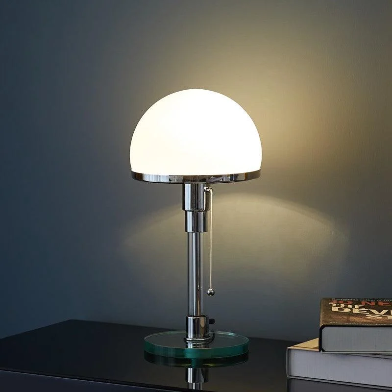 Wg 25 Gl Table Lamp 4