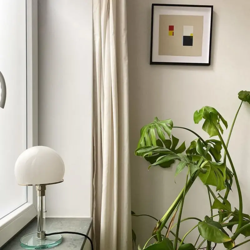 WG 25 GL Table Lamp