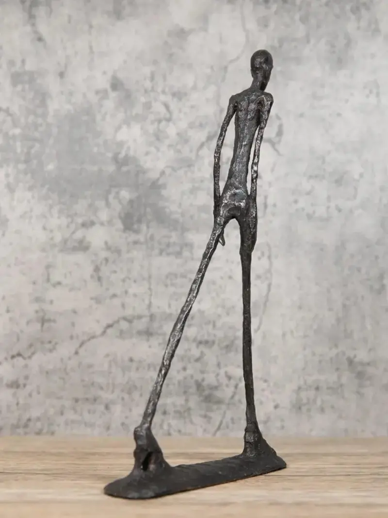 Walker Statue Decorfaure