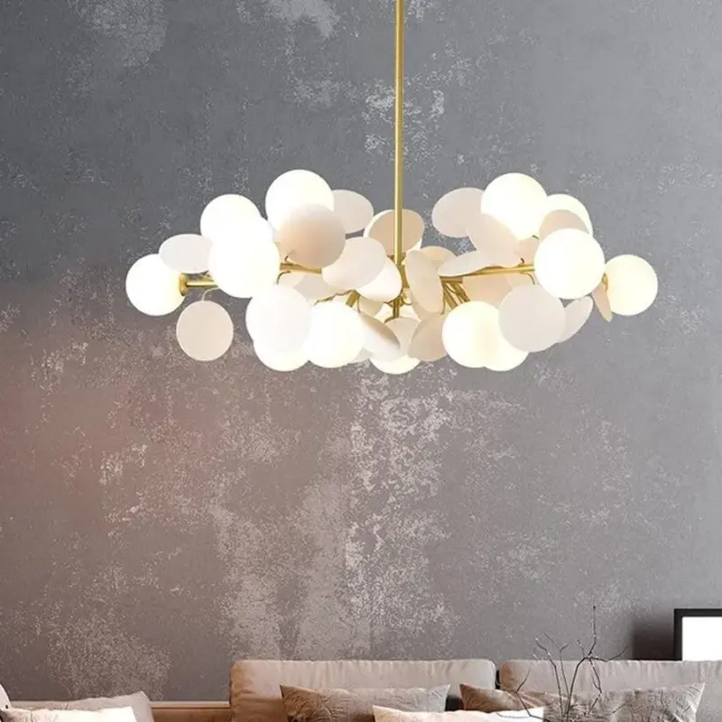 White 05 70acba7e 0658 482c b6ca c2a67b9c8e4e