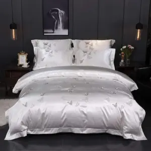 Platinum Falls – Off White Duvet Cover Set made of Egyptian Cotton