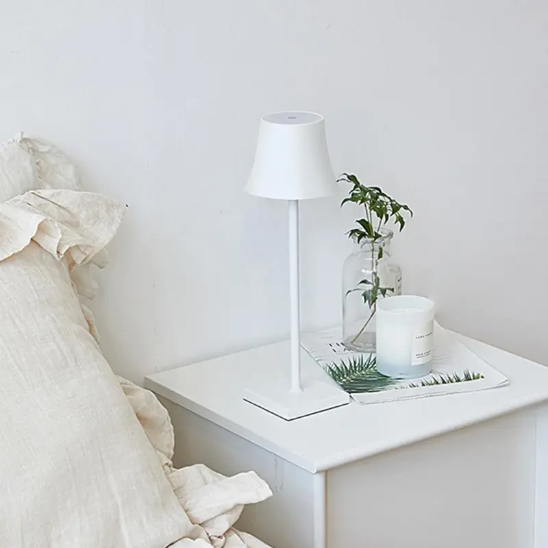 WirelessTableLampMetalShadeUSBTouch Homeko4