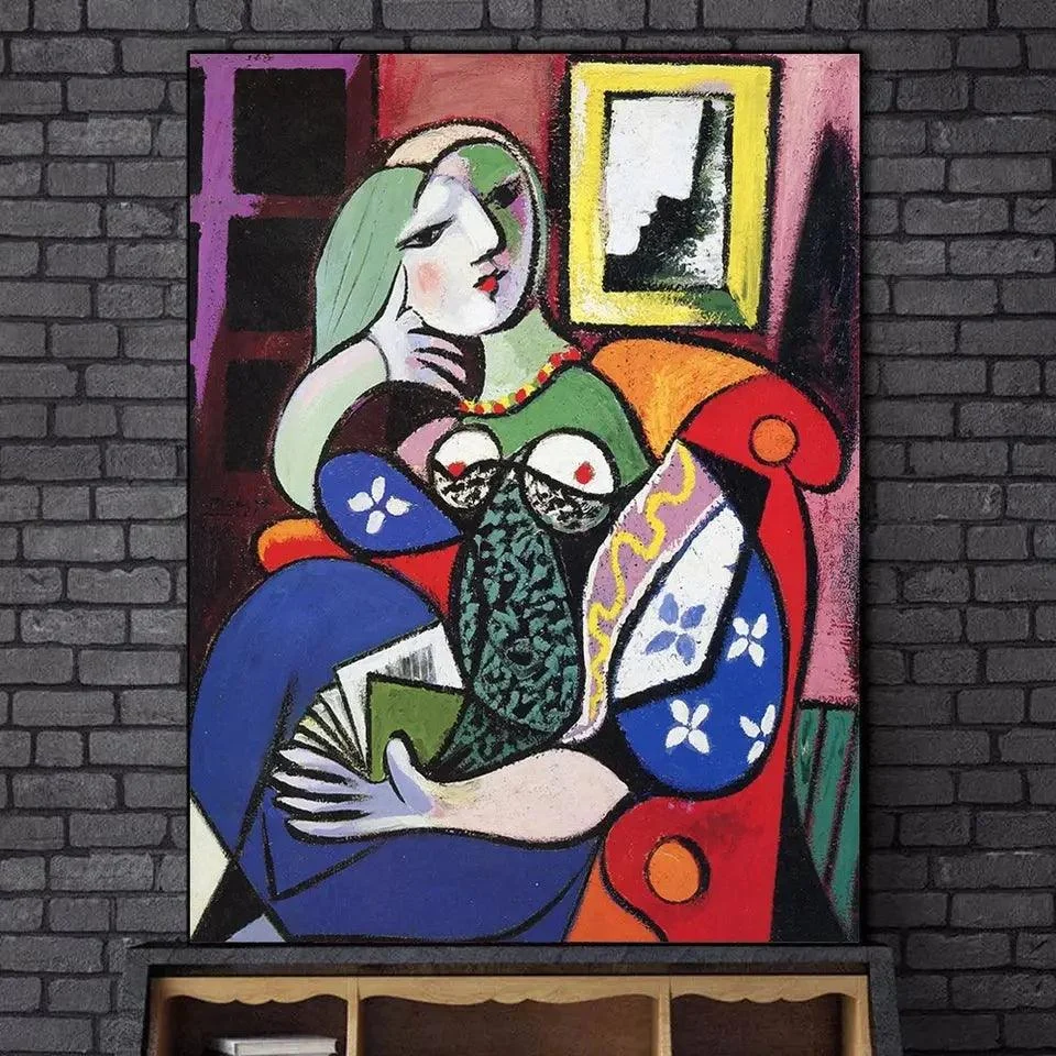 Woman With Book 1932 by Picasso - ISTANBULLU LTD