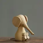 WoodenElephantFigurine Homeko1