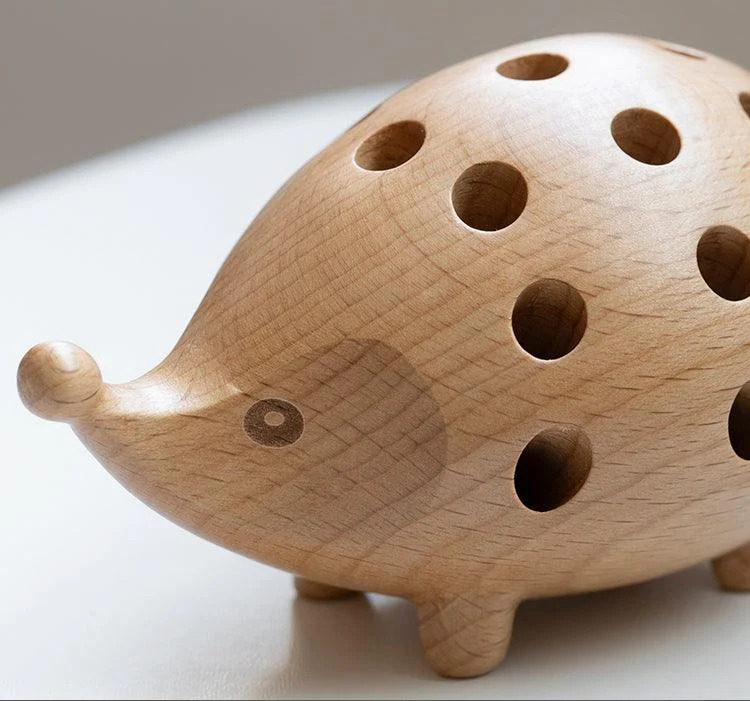 Wooden Hedgehog Pen Holder - Homeko