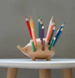 WoodenHedgehogPenHolder Homeko9