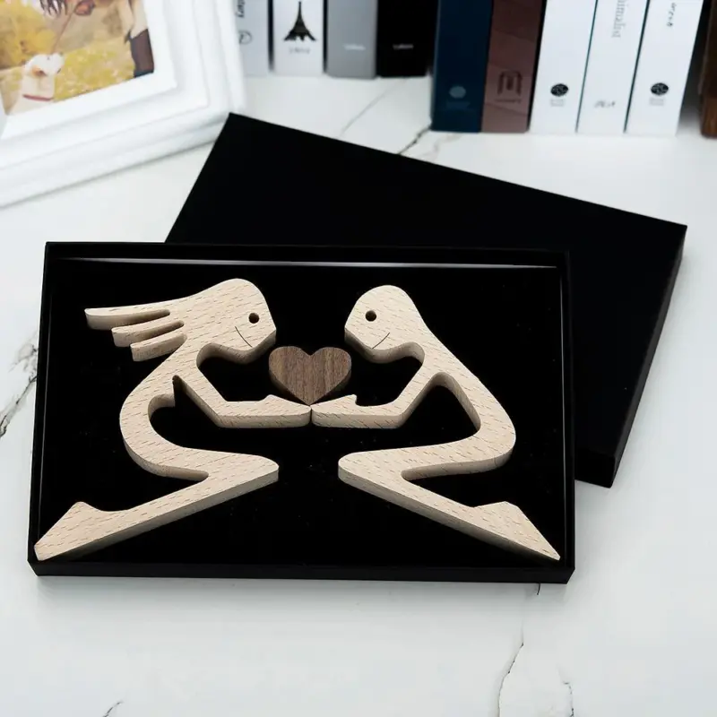 WoodenLoverFigurines Homeko11
