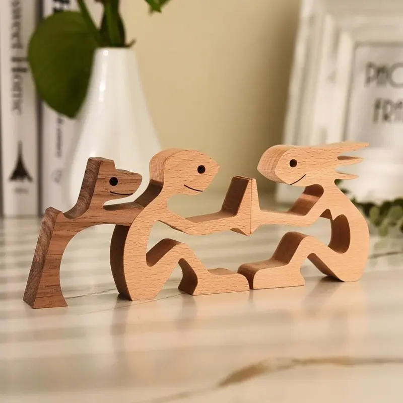 WoodenLoverFigurines Homeko4