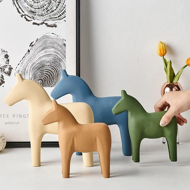 Wooden Minimalist Horse Figurine - Homeko