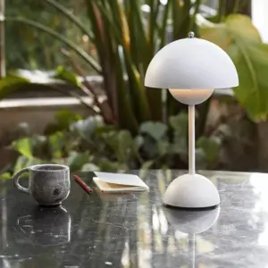 LunarGlow - LED table lamp for an atmospheric interior
