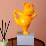 YogaDogStatuette-Homeko11 YogaDogStatuette Homeko11