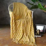 ZigZagFringeChenilleBlanket Homeko1