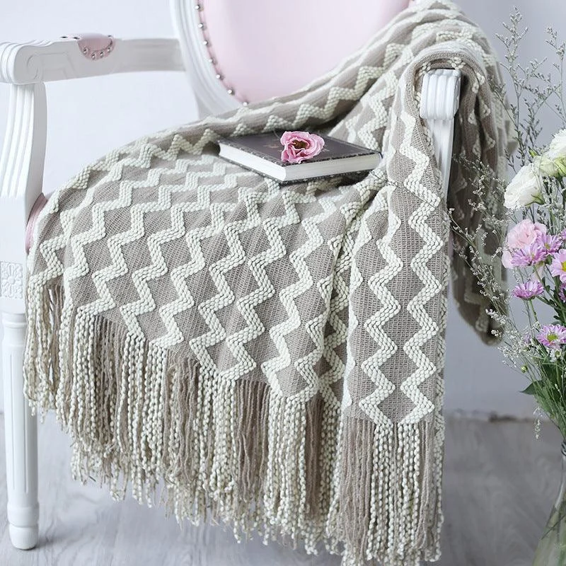 Zig Zag Fringe Chenille Blanket - Homeko