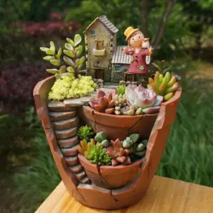 Shayla Vases