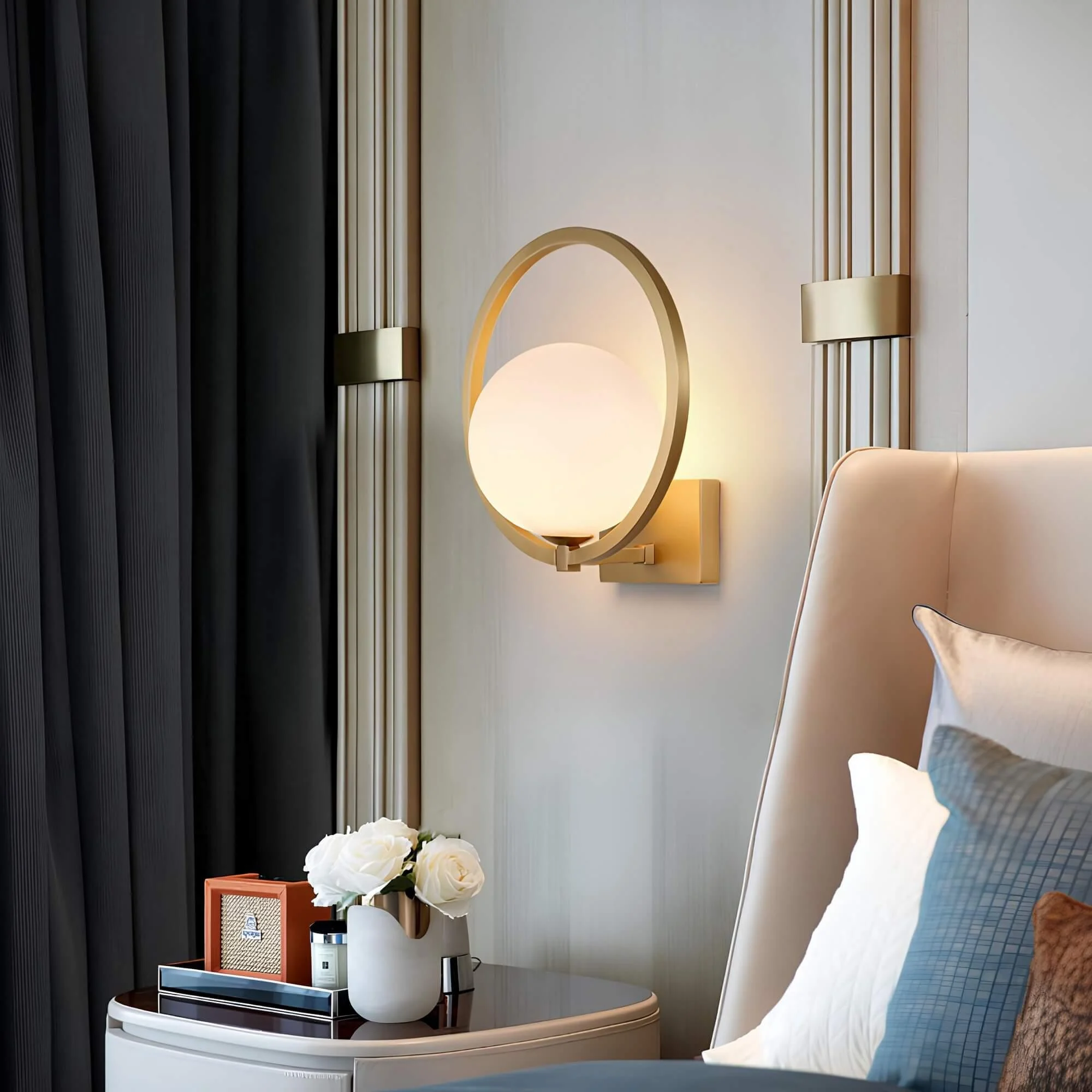 Gloedsphere Moderne Wandlampe Runde Glaskugel 1 Lichtquelle Gold Schwarz Elegant Wandbeleuchtung Xlumina2