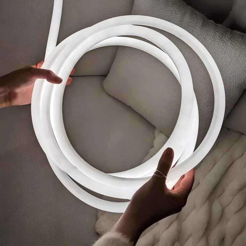 Gloeistrip luxe led streifen stimmungsbeleuchtung warmweiss kaltweiss selbstklebend 220 240v xlumina3
