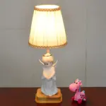 Glowangel nachttischlampe mit engelsdekor warmes licht schlafzimmerlampe xlumina