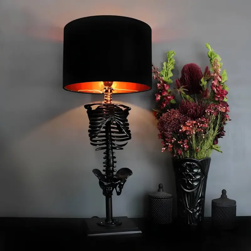 Gothic skelett tischlampe led licht dekoration xlumina4