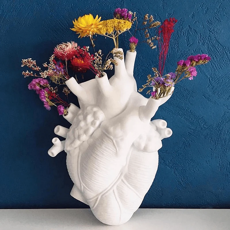 White Ceramic Anatomical Heart Flower Vase - ISTANBULLU LTD