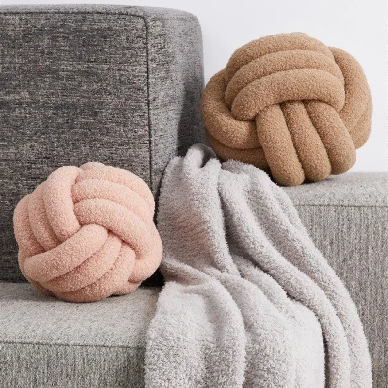 knotted-ball-throw-pillow-cushion-patchandbagel-890845 Knotted ball throw pillow cushion patchandbagel