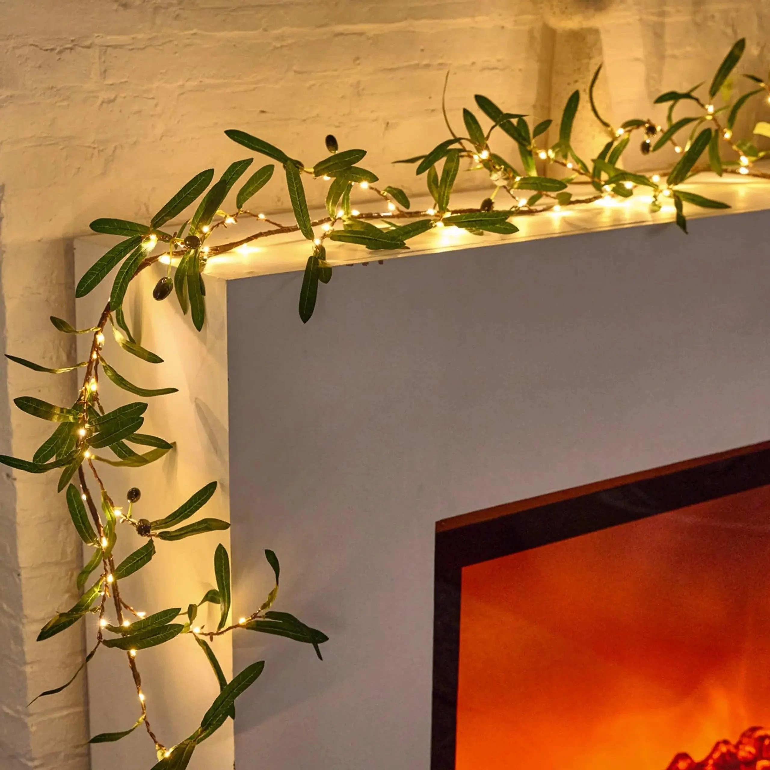 Lighted Olive Garland 4 32307.1712308009