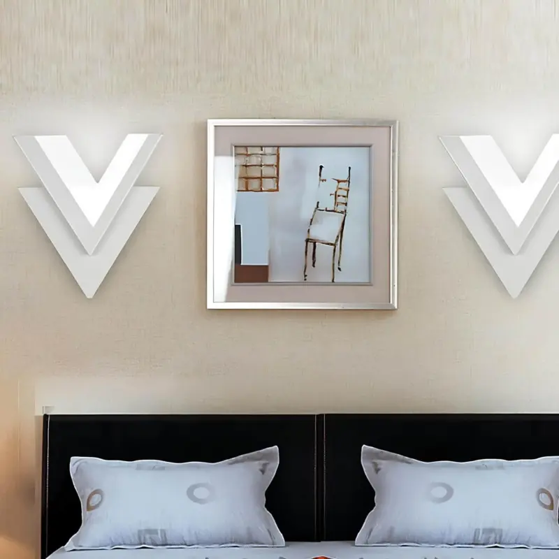 Lumiled v form led wandlampe minimalistisch modern energiesparend schwarz weiss xlumina11