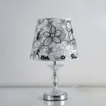 Luminarts stilvolle tischlampe blumenmotiv schwarz led xlumina