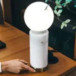 marble-glow-tischlampe-mit-marmor-sockel-led-licht-elegantes-design-xlumina5 Marble glow tischlampe mit marmor sockel led licht elegantes design xlumina5