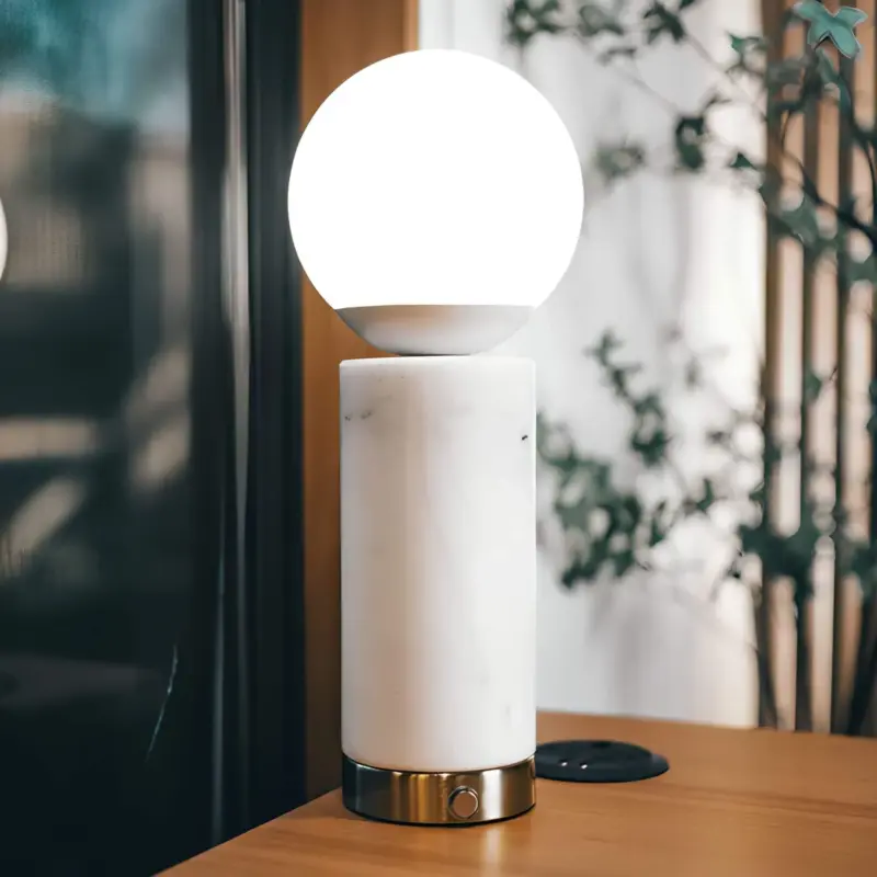 Marble glow tischlampe mit marmor sockel led licht elegantes design xlumina8