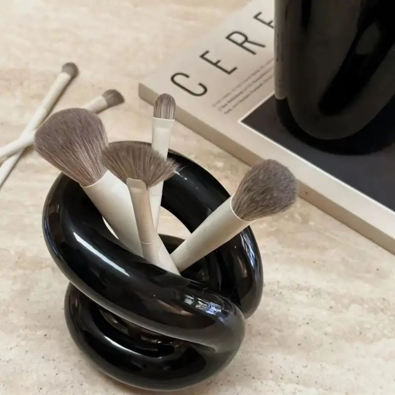 Minimal abstract makeup brush holder