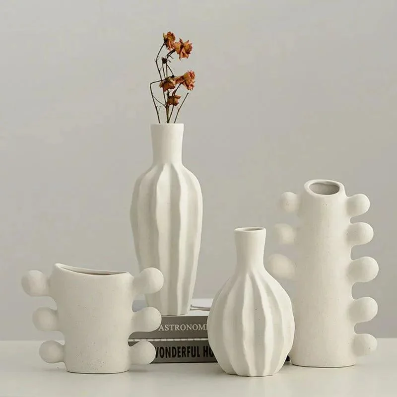 Minimalist Unglazed Ceramic Vase 790208