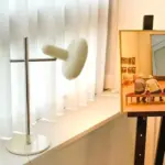 Modern white glass disc table lamp