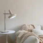 Modern white glass disc table lamp