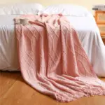 Nordic solid sofa knitted blanket