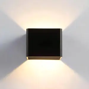 Homeko - Modern Square Wall Lamp