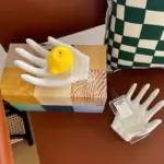 Palm shaped ceramic ring collection storage holder
