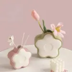 pastel-coloured-flower-shape-ceramic-vase-326999 Pastel coloured flower shape ceramic vase