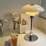 Ph 3 2 table lamp 4 904d1007 d698 4822 9292 8e038caf0d97