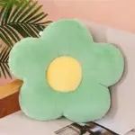 Plush flower shaped soft cushion